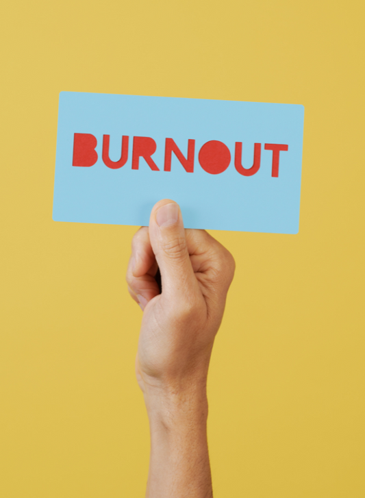 Year-End Burnout: What It Is and 5 Ways to Get to the Finish Line Without Losing It